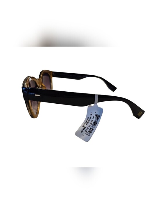 Laundry, Classic Black/Brown Gradient Lens Women\'s Sunglasses, New